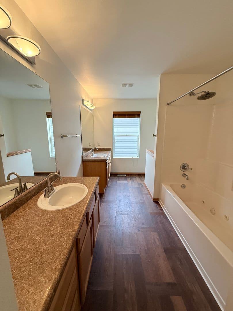 Port Orchard House: 4250 Swift Ave SW