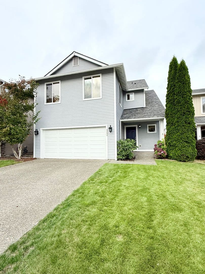 Port Orchard House: 4250 Swift Ave SW
