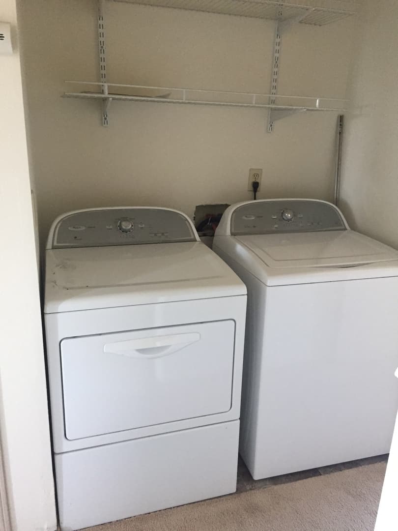 Poulsbo House: 155 NE Myreboe St. #5E