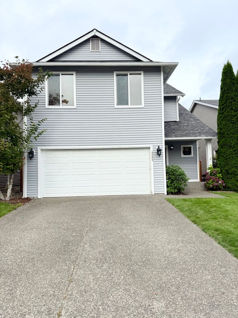 Port Orchard House: 4250 Swift Ave SW