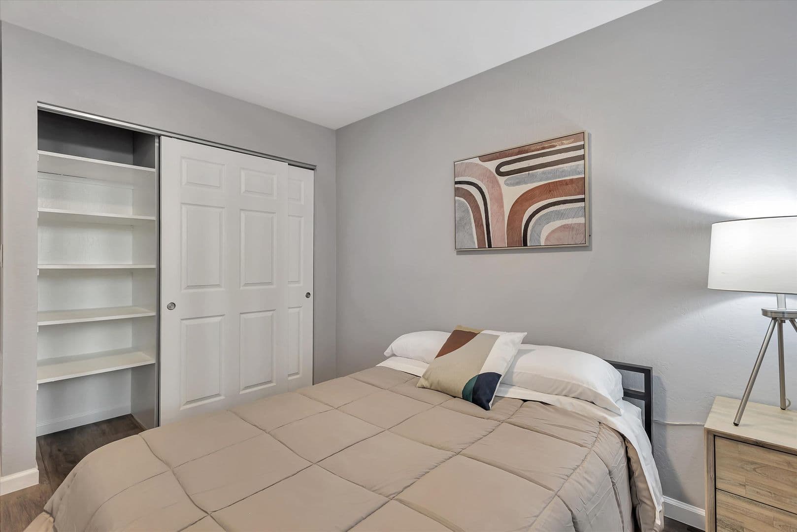 South San Francisco Apartment: 416 Alida Way