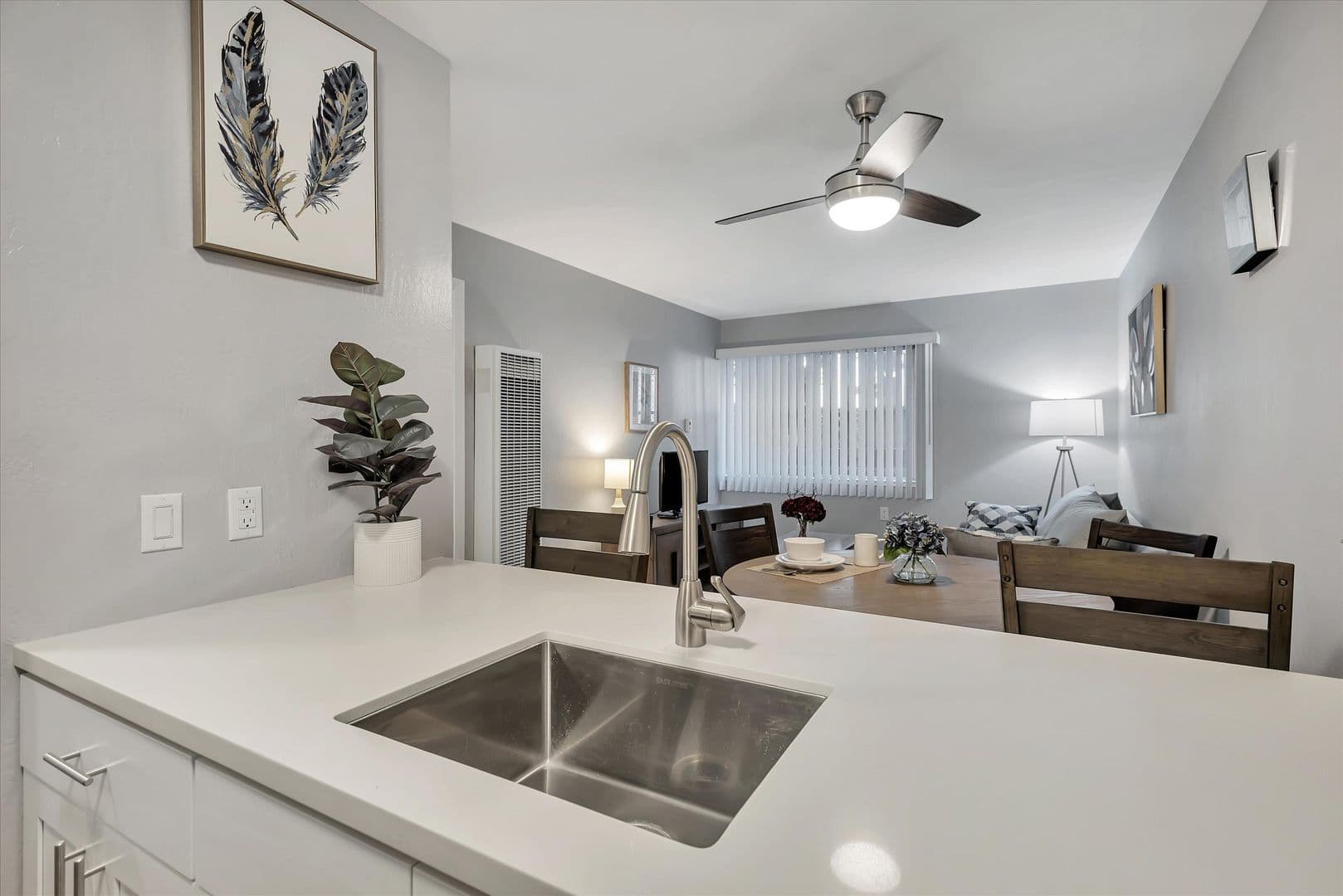 South San Francisco Apartment: 416 Alida Way