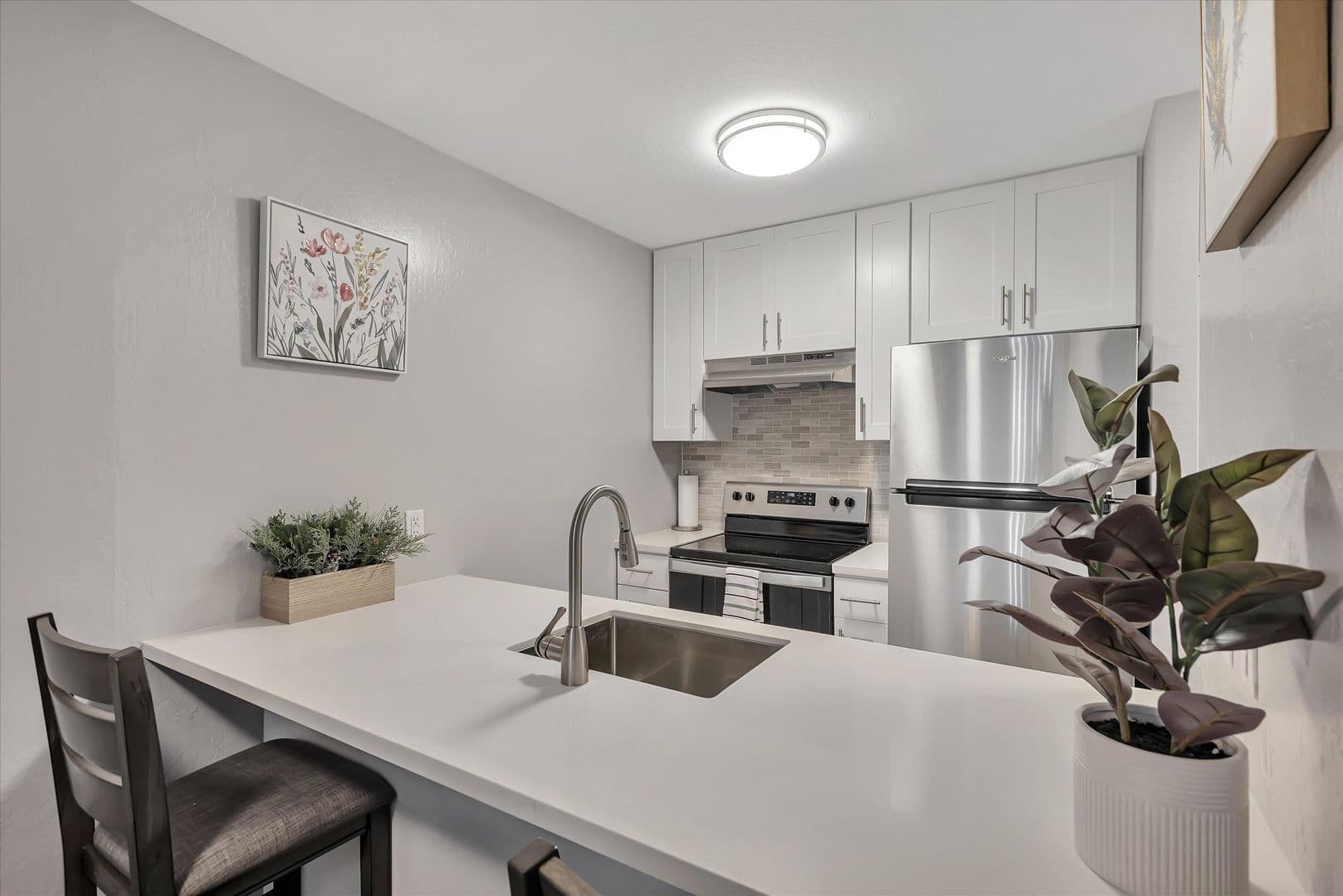 South San Francisco Apartment: 416 Alida Way