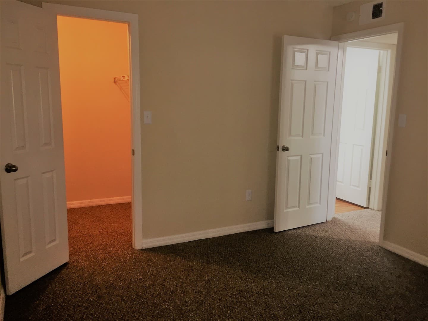 Tampa Apartment: 3132 W. Lambright Street