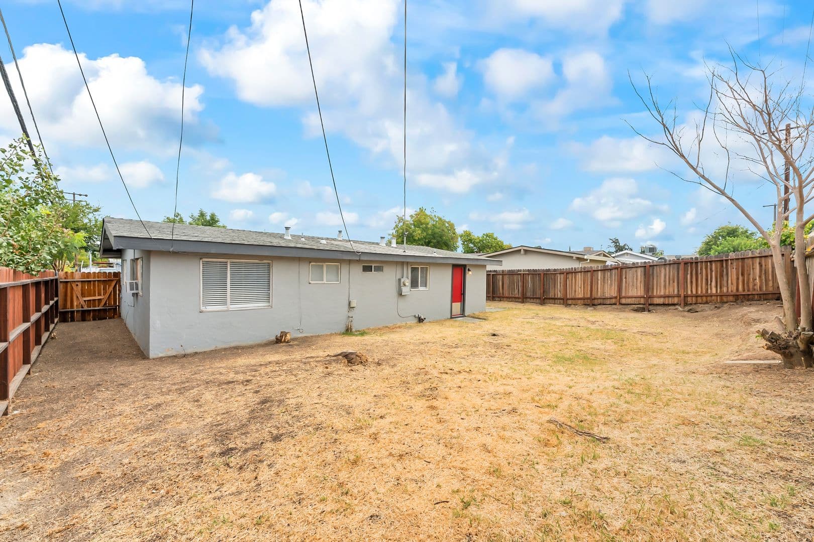 North Highlands House: 6429 Stoneman Dr