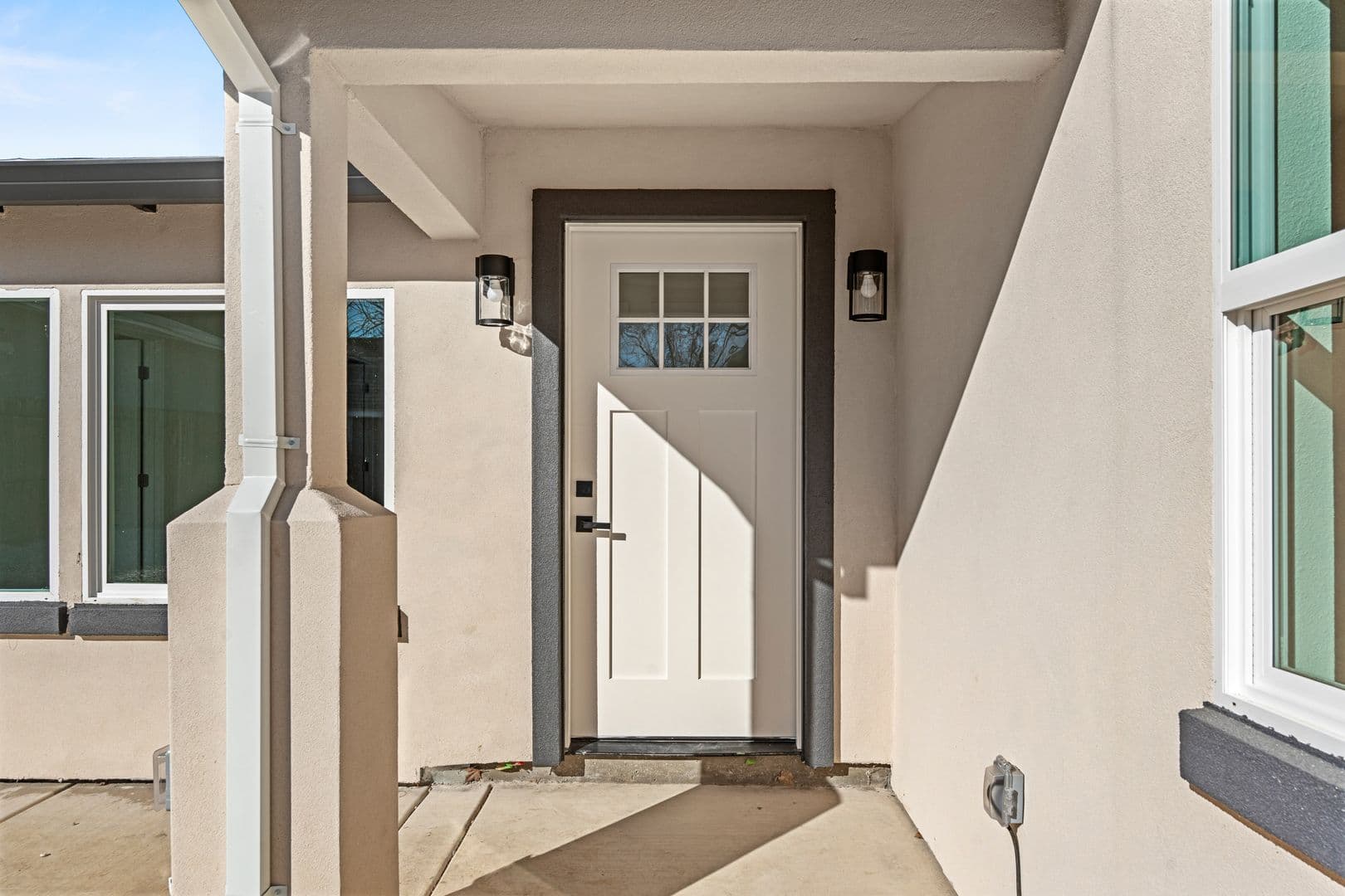 Sacramento Apartment: 3109 29th Ave