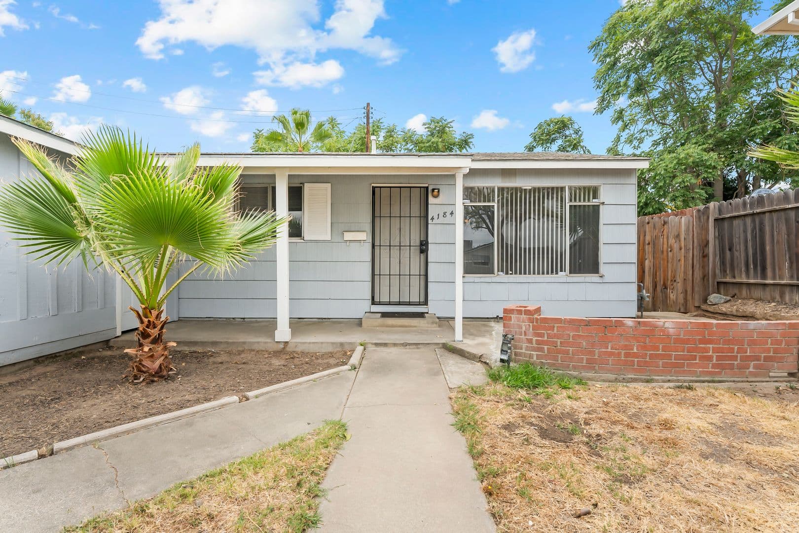 North Highlands House: 4184 Cornelia Way