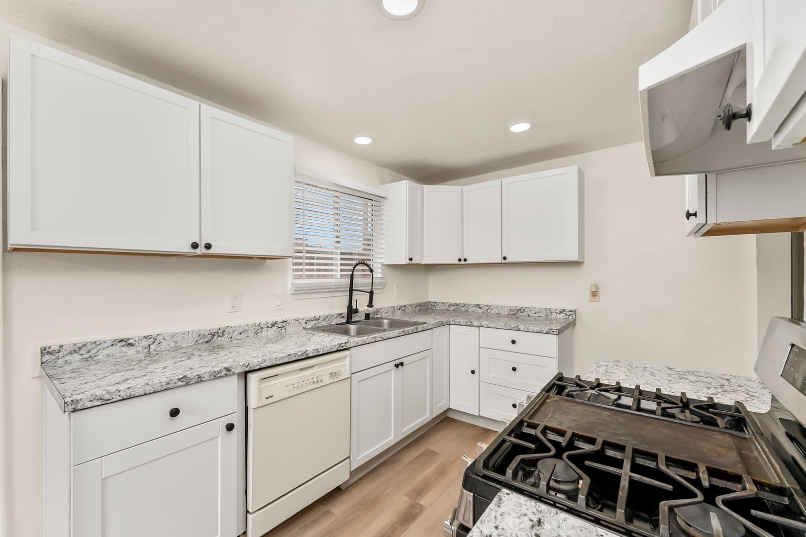 North Highlands House: 6429 Stoneman Dr
