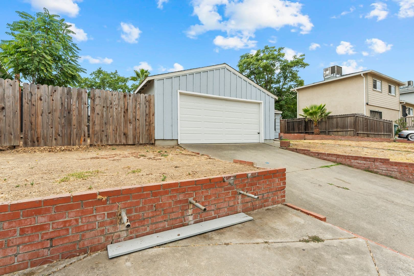 North Highlands House: 4184 Cornelia Way