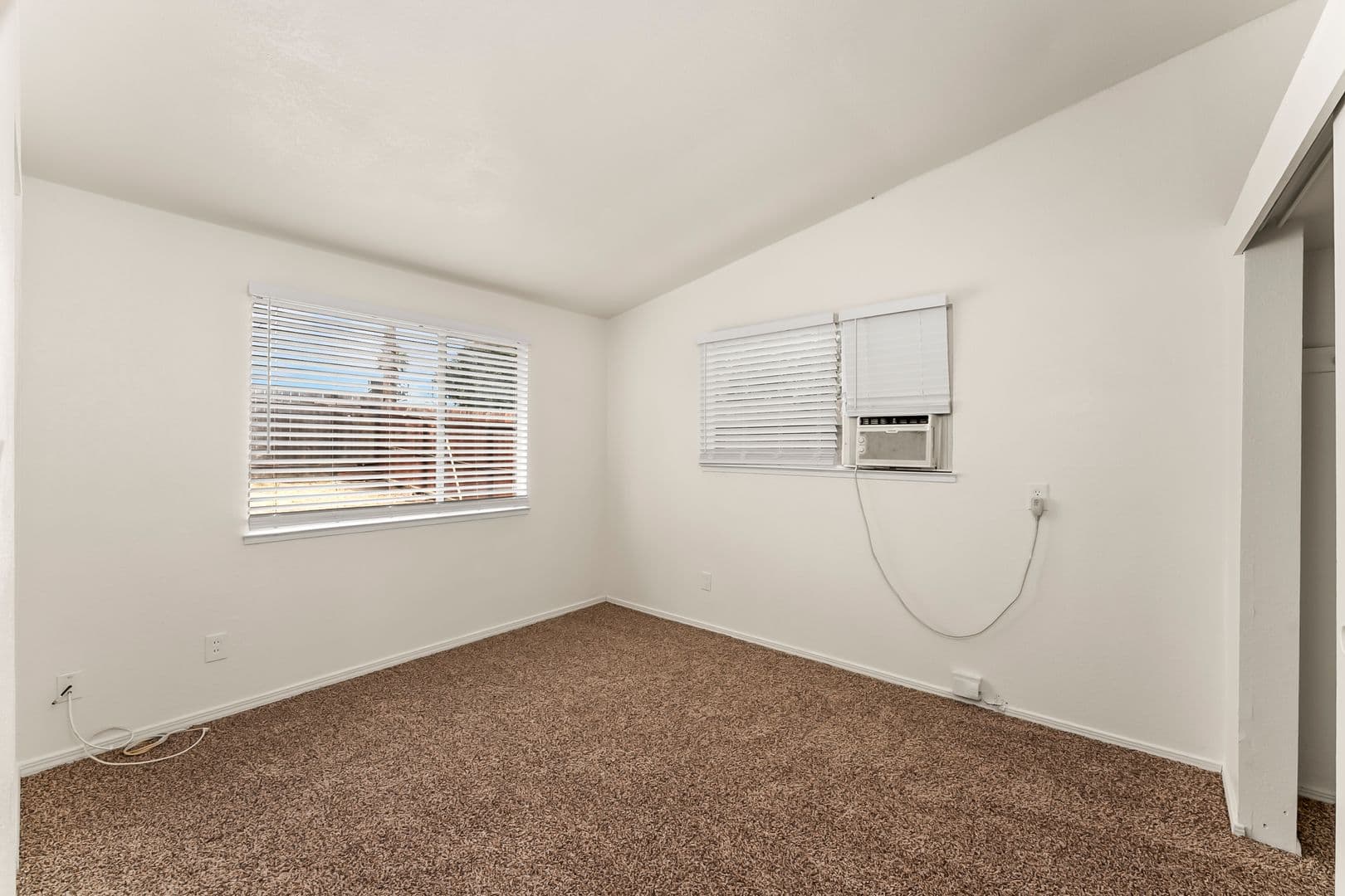 North Highlands House: 6429 Stoneman Dr