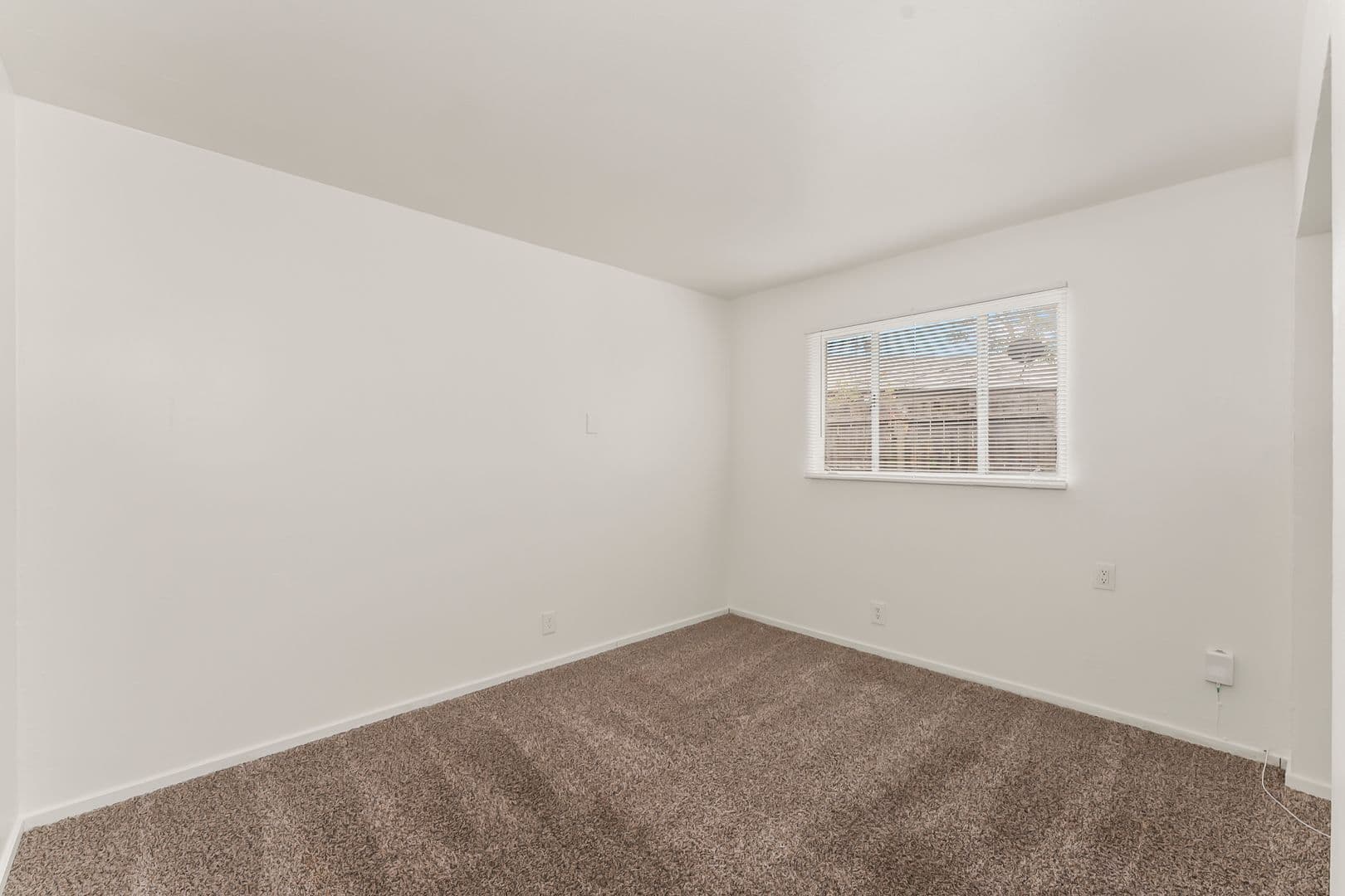 North Highlands House: 4184 Cornelia Way