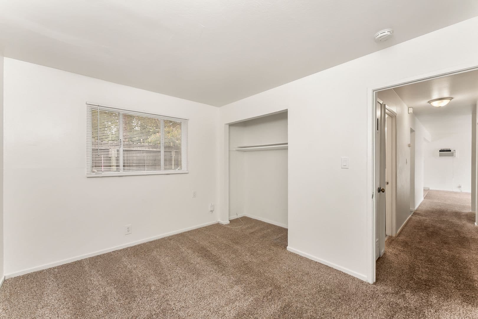 North Highlands House: 4184 Cornelia Way