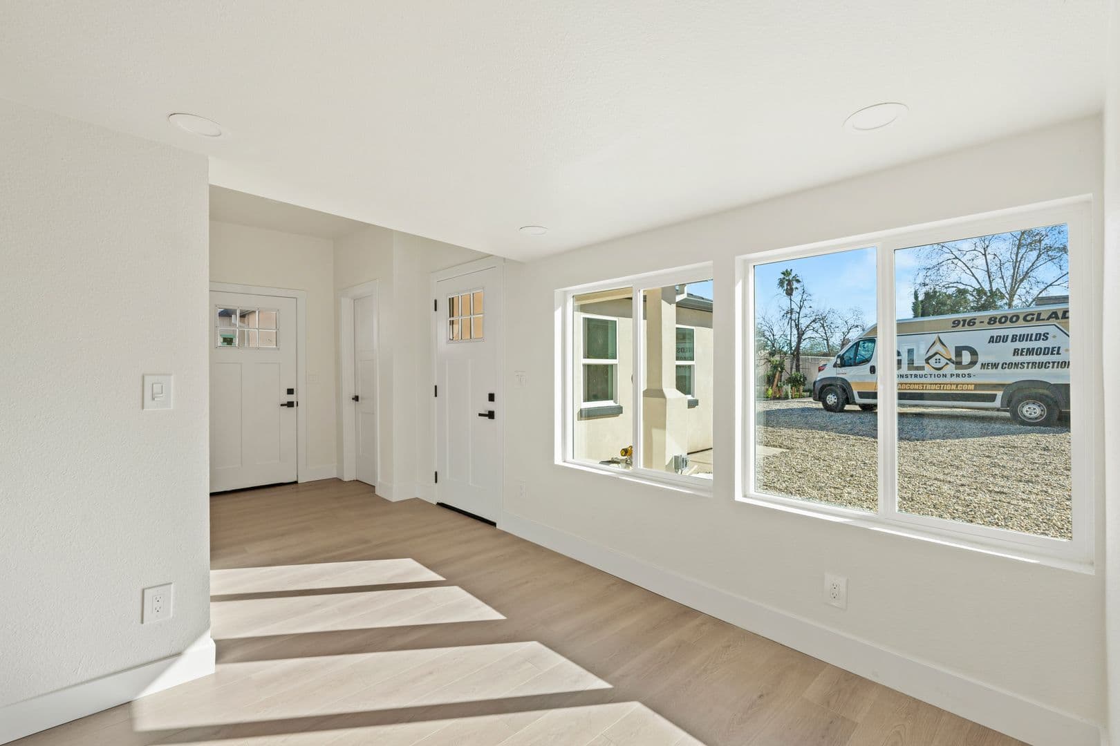 Sacramento Apartment: 3109 29th Ave