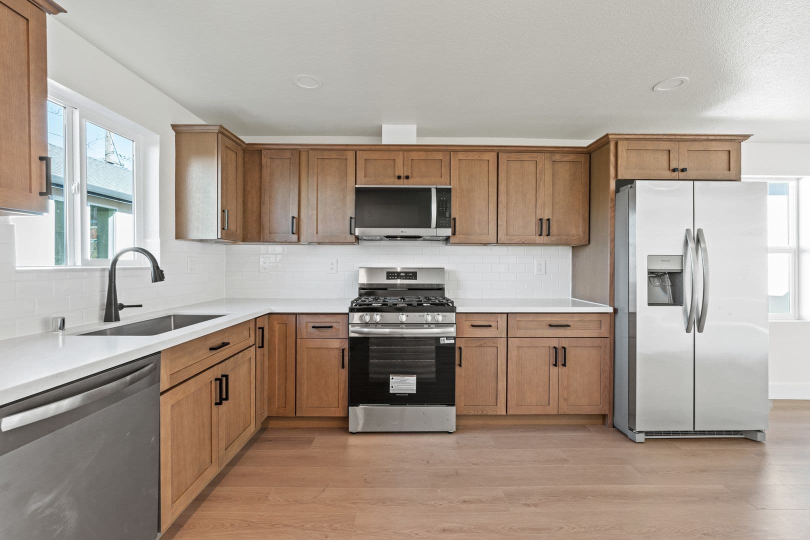 Sacramento Apartment: 3109 29th Ave