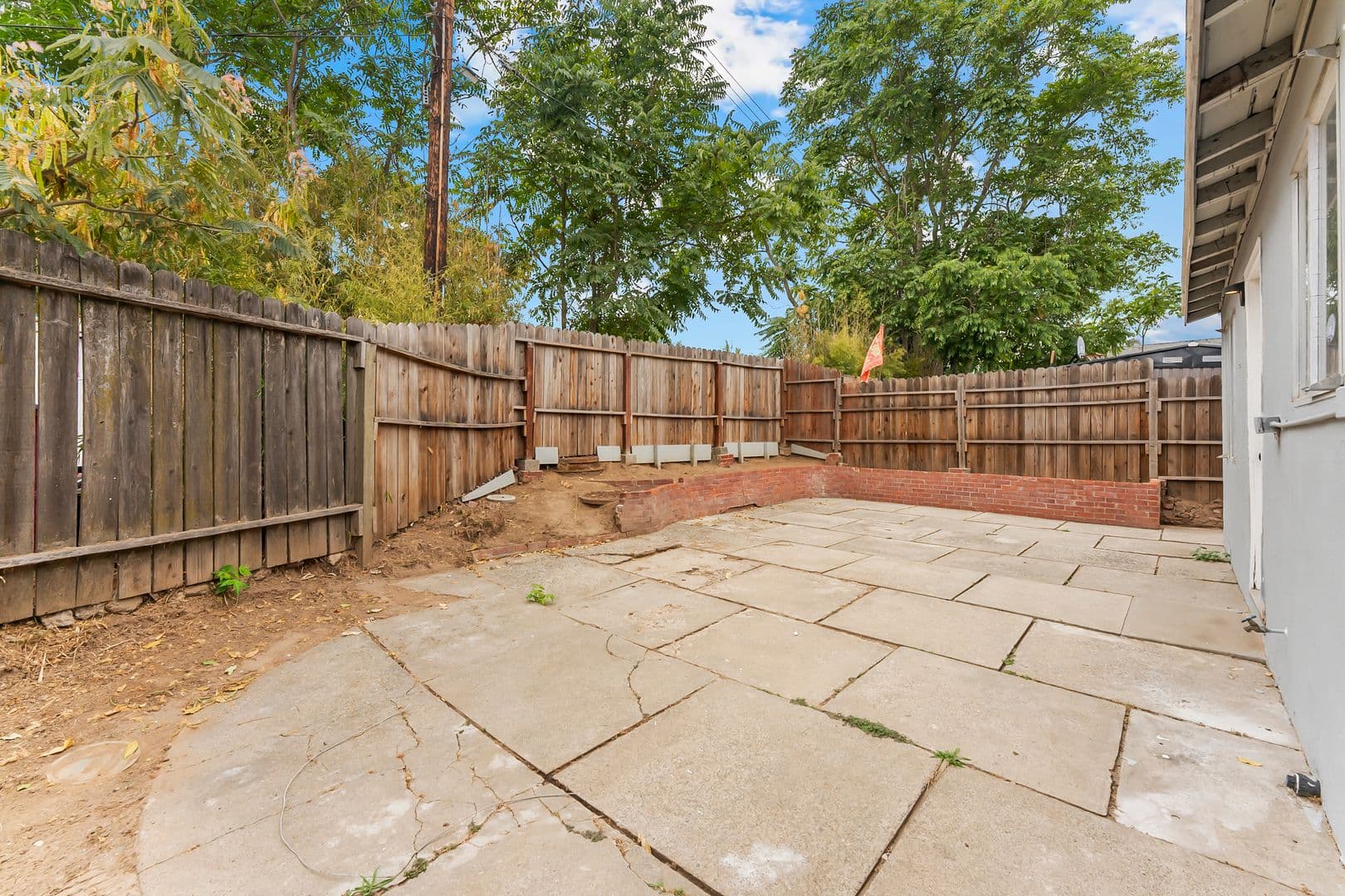 North Highlands House: 4184 Cornelia Way