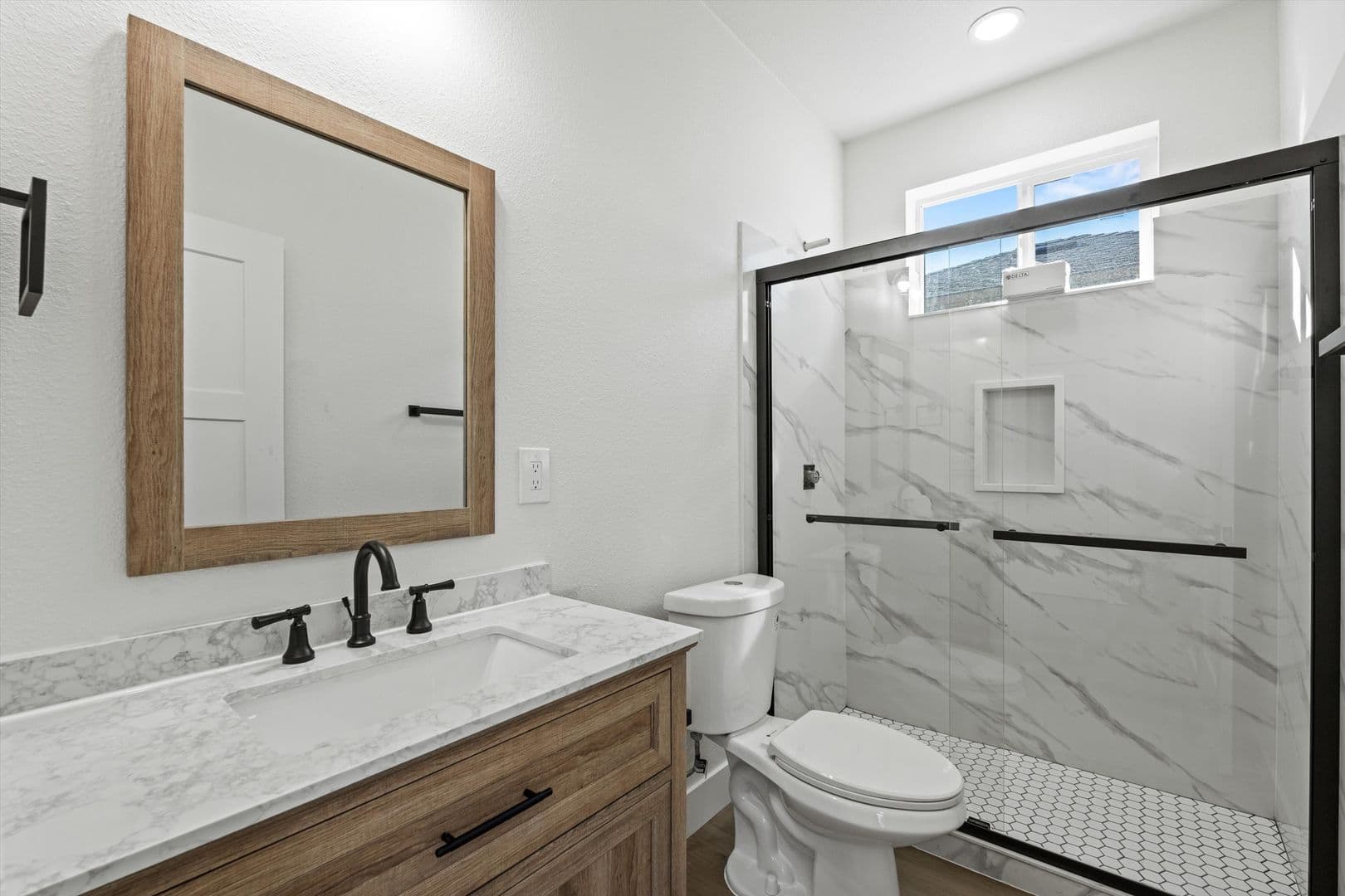Sacramento Apartment: 3109 29th Ave
