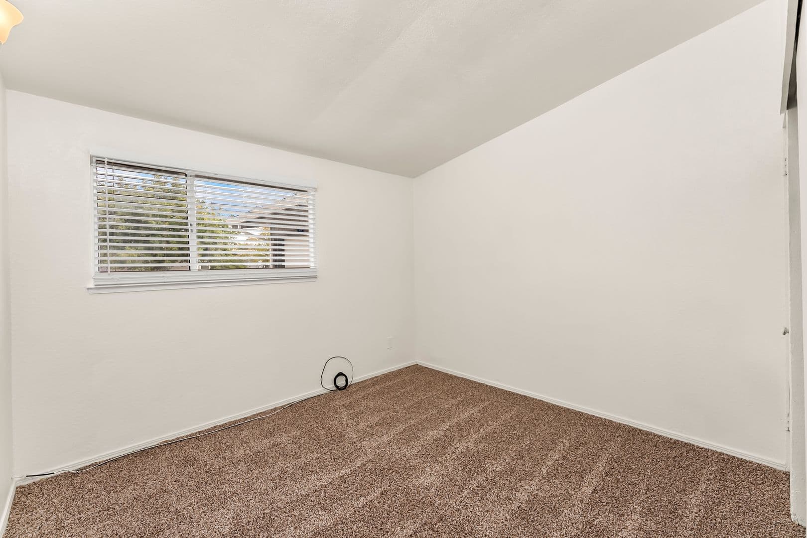 North Highlands House: 6429 Stoneman Dr