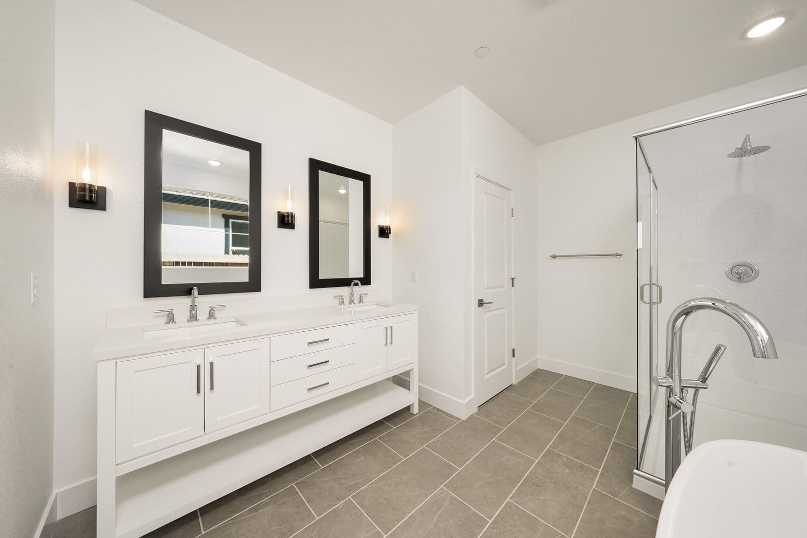 Rancho Cordova House: 12320 Coal Creek Way
