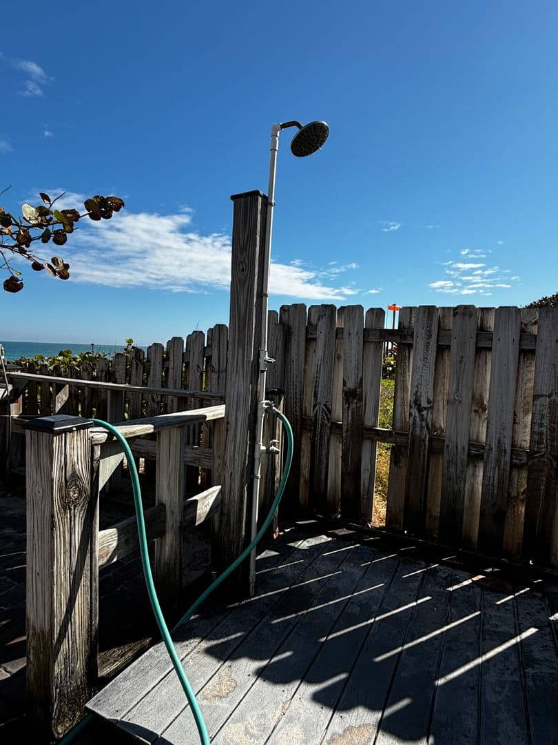 Melbourne Beach House: 245 Heron Dr.