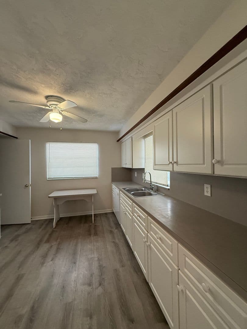 Melbourne Beach House: 245 Heron Dr.