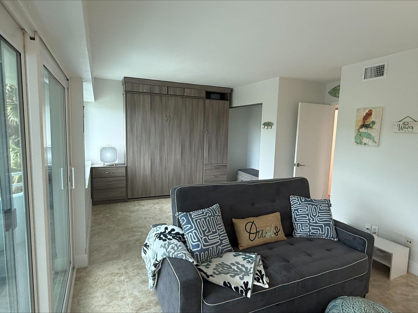 Melbourne Beach House: 6355 S Highway A1A #4