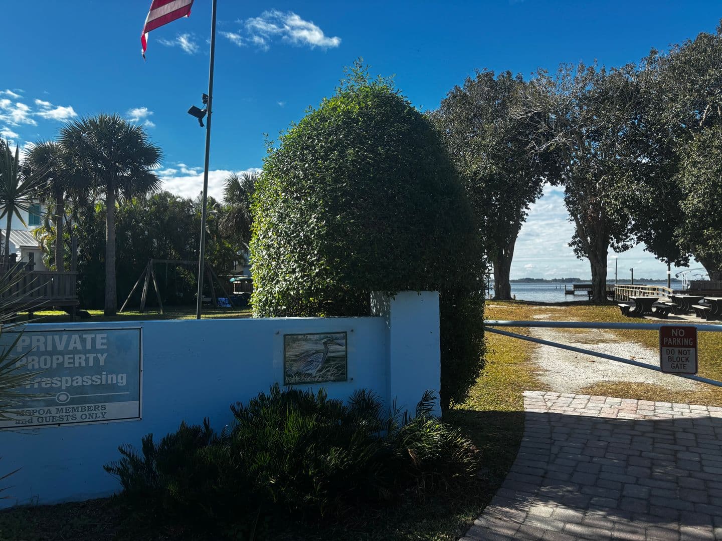 Melbourne Beach House: 245 Heron Dr.