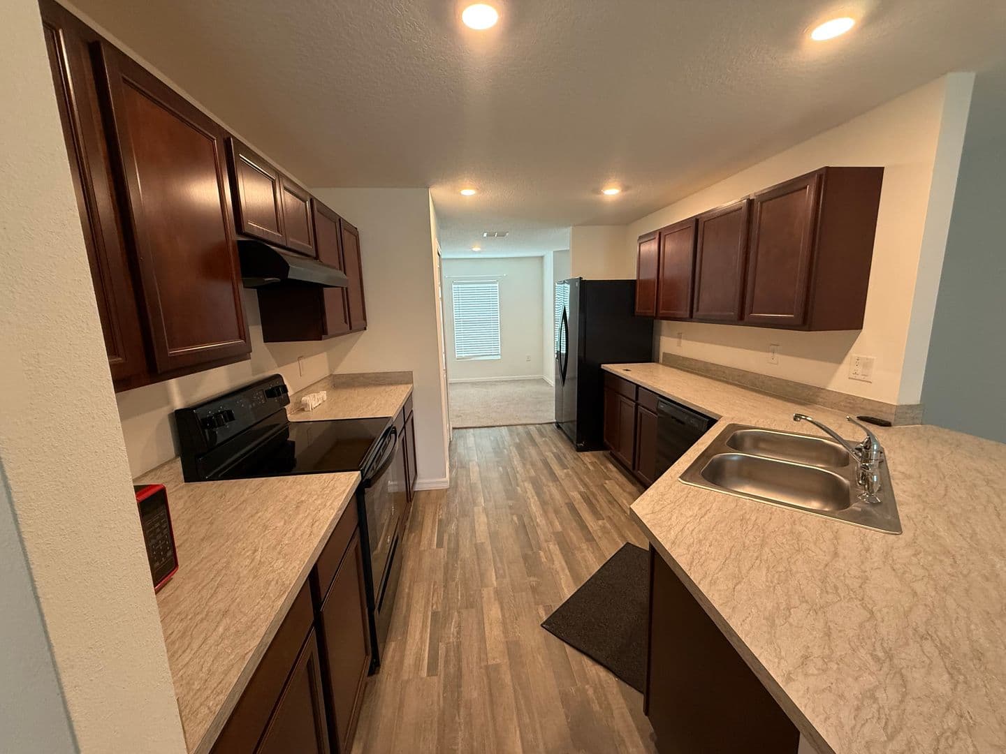 Palm Bay House: 141 Ensenada St SE