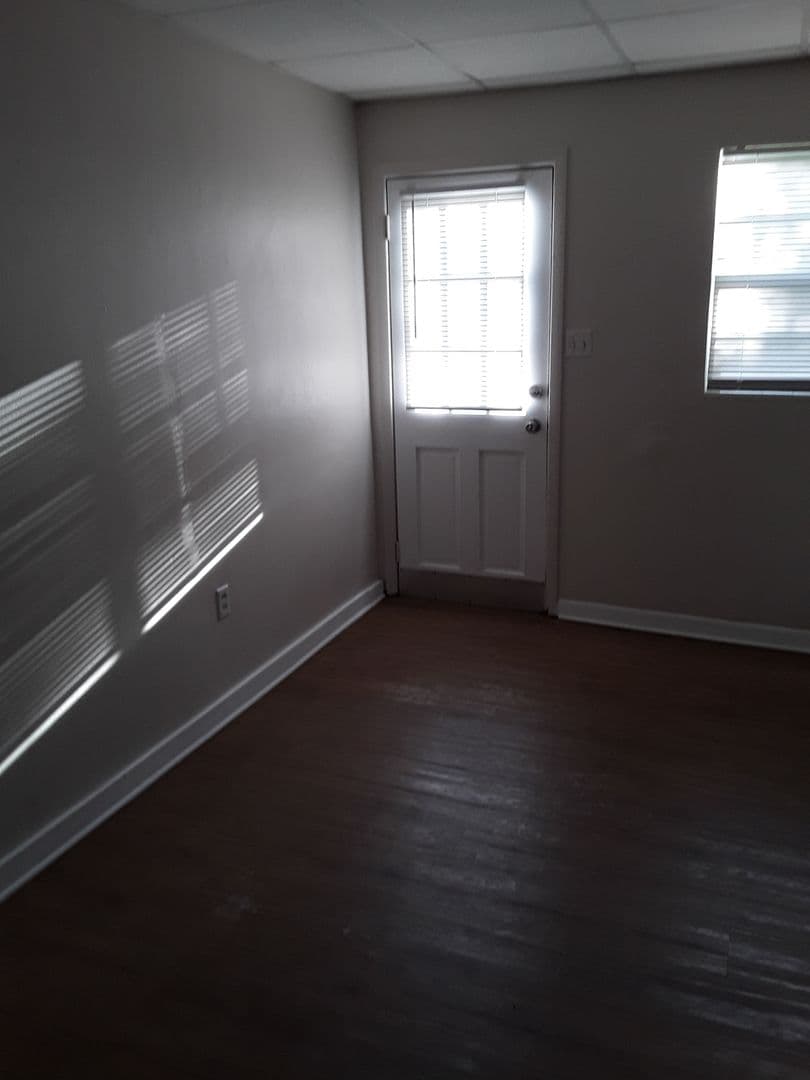 West Melbourne House: 120 Laurel Oak St.