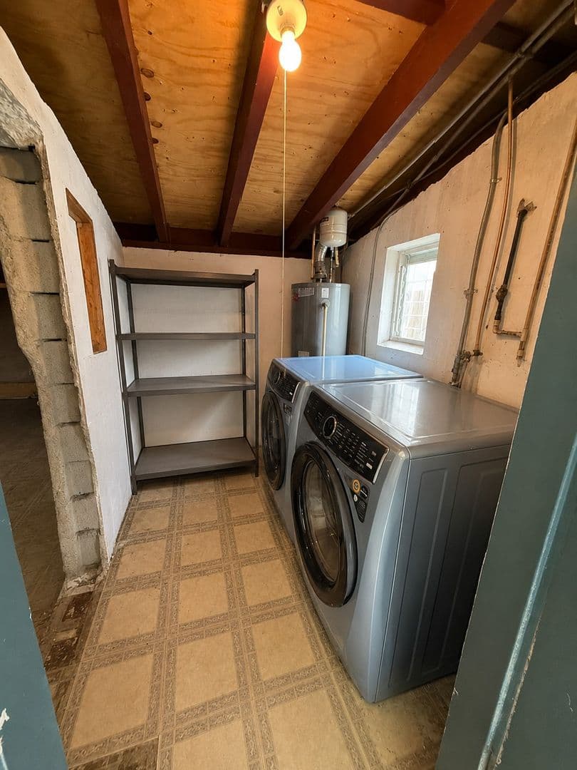 Satellite Beach House: 349 W. Exeter St