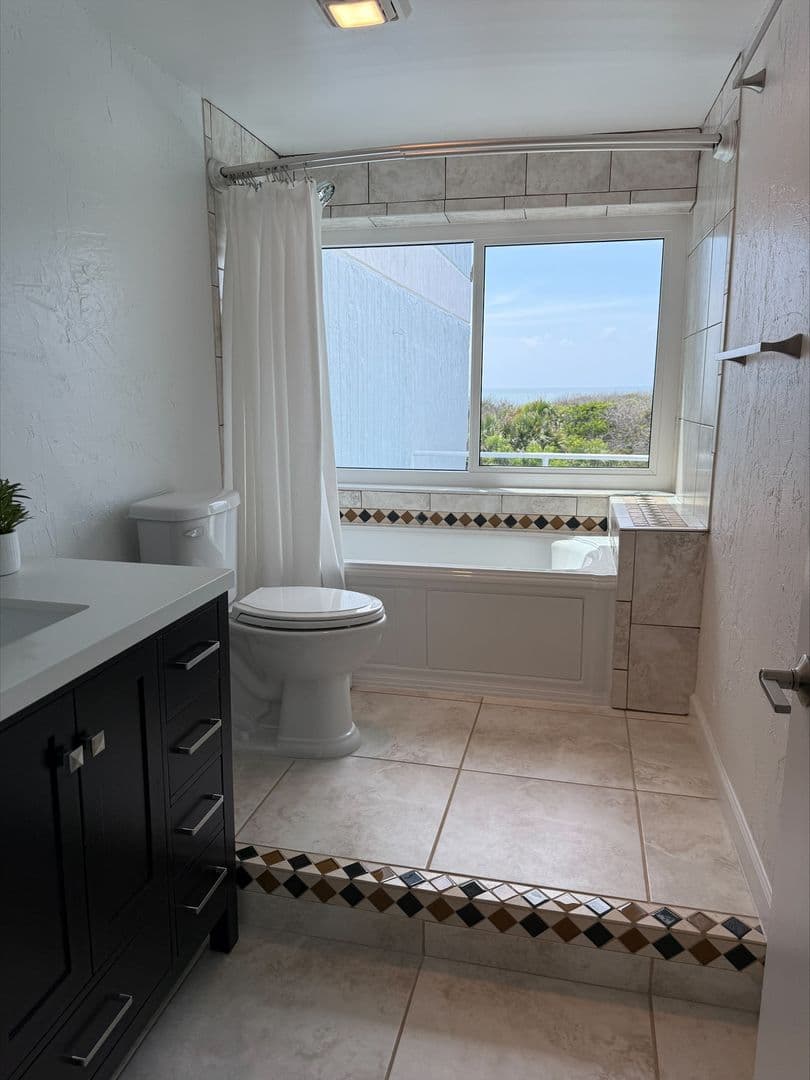 Melbourne Beach House: 6355 S Highway A1A #4