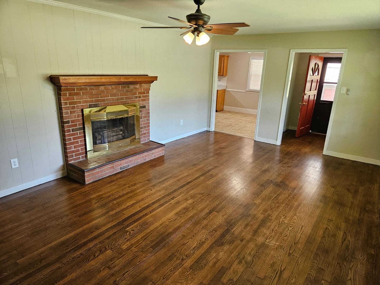 Sandston House: 2477 Meadow Road