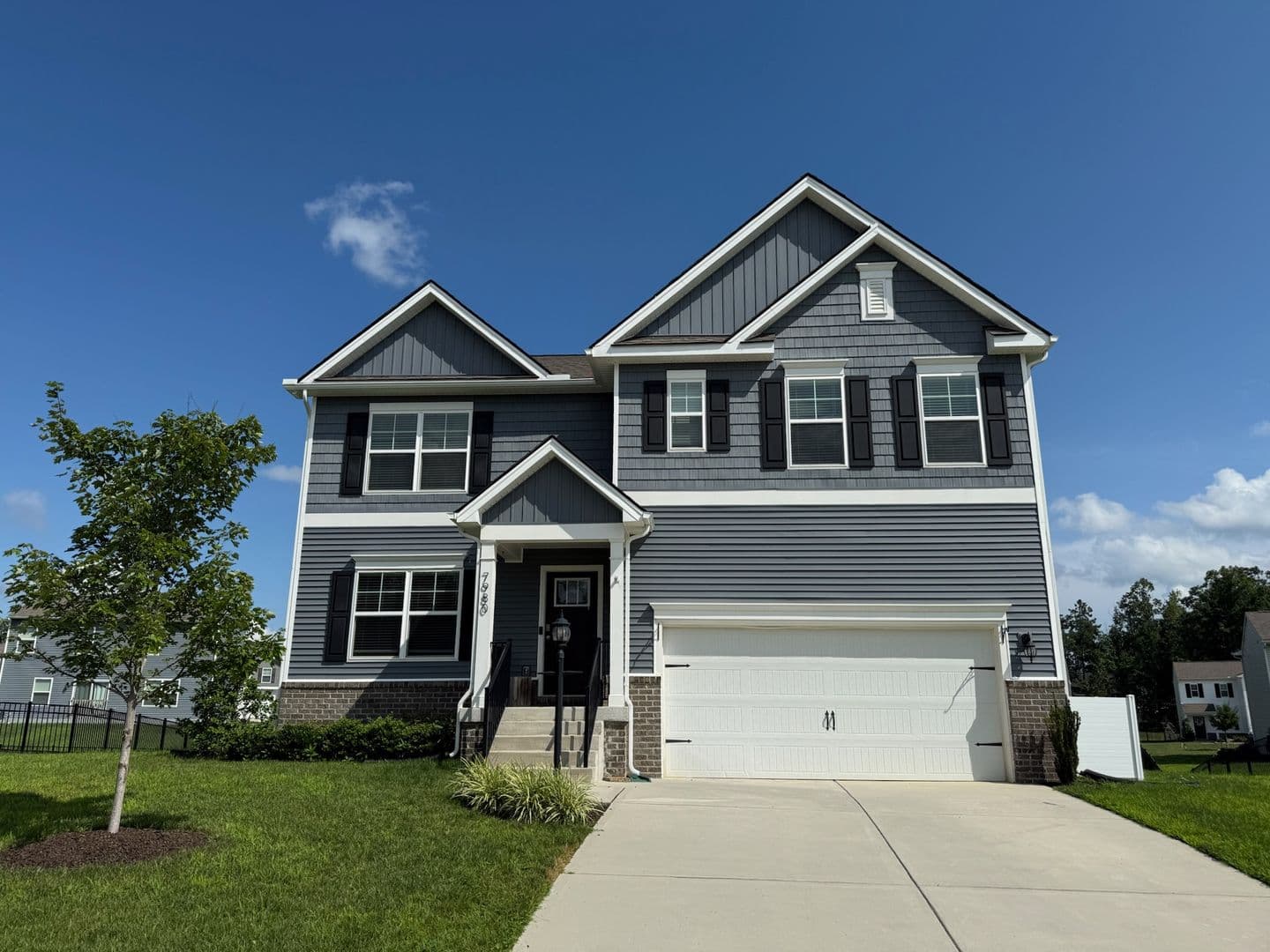 New Kent House: 7980 Uplands Dr