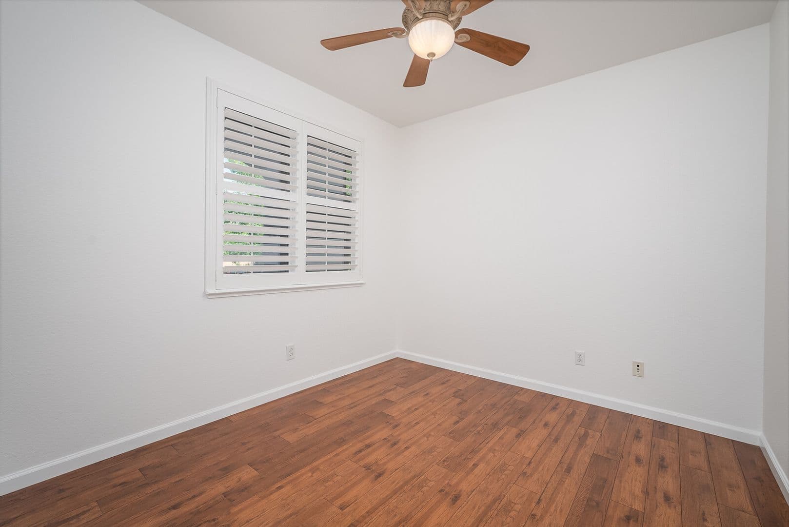 Folsom House: 2066 Horseshoe Glen Cir
