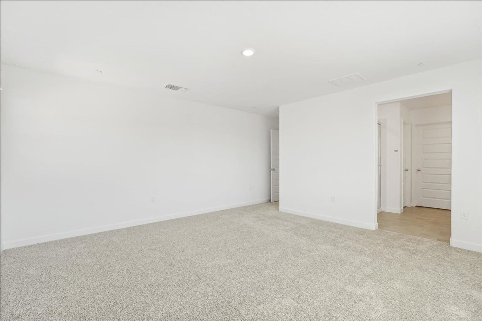 Plumas Lake House: 1052 Lost Creek Ranch Dr