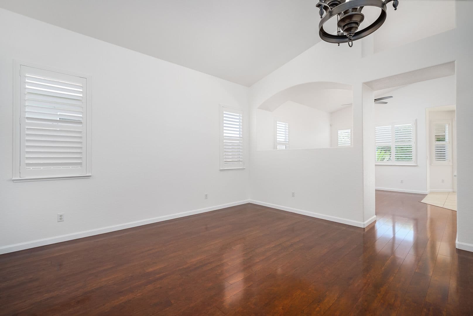 Folsom House: 2066 Horseshoe Glen Cir
