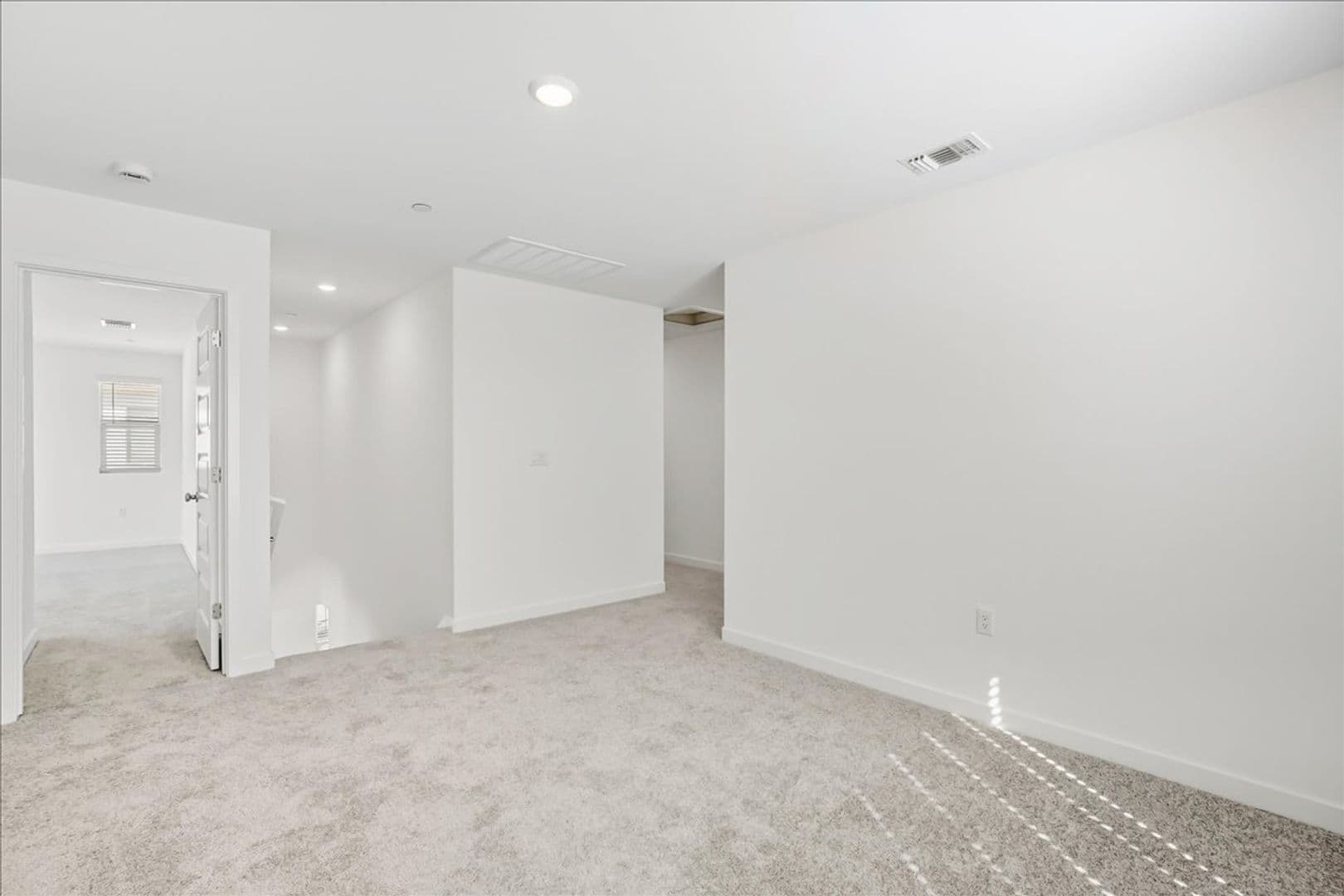 Plumas Lake House: 1052 Lost Creek Ranch Dr