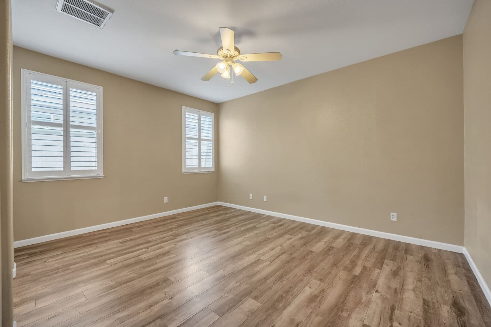 Sacramento House: 2736 San Juan Rd