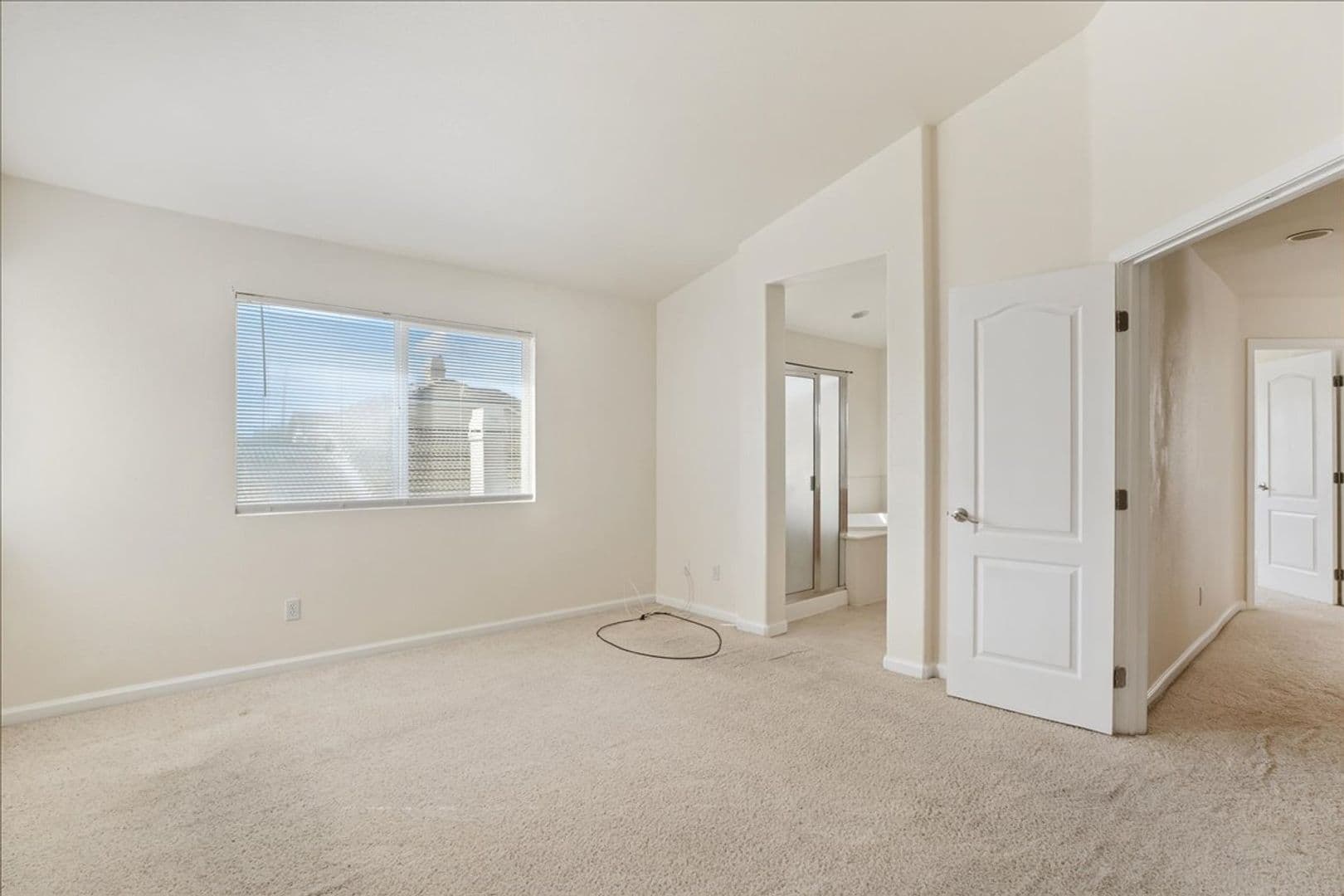 Elk Grove House: 9074 Piazza Ct