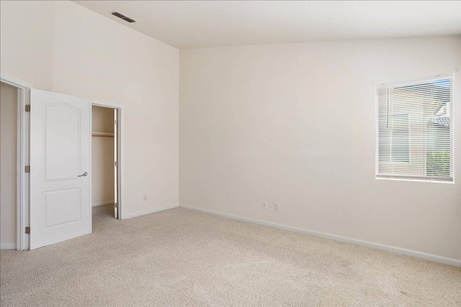 Elk Grove House: 9074 Piazza Ct