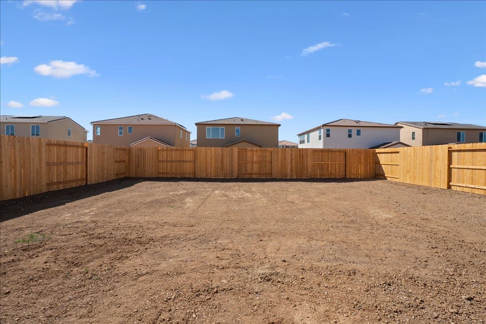 Plumas Lake House: 1052 Lost Creek Ranch Dr