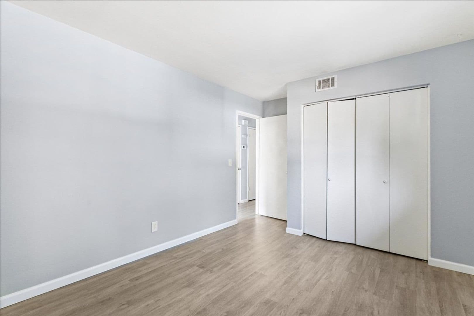 Sacramento House: 4718 Hayford Way #4