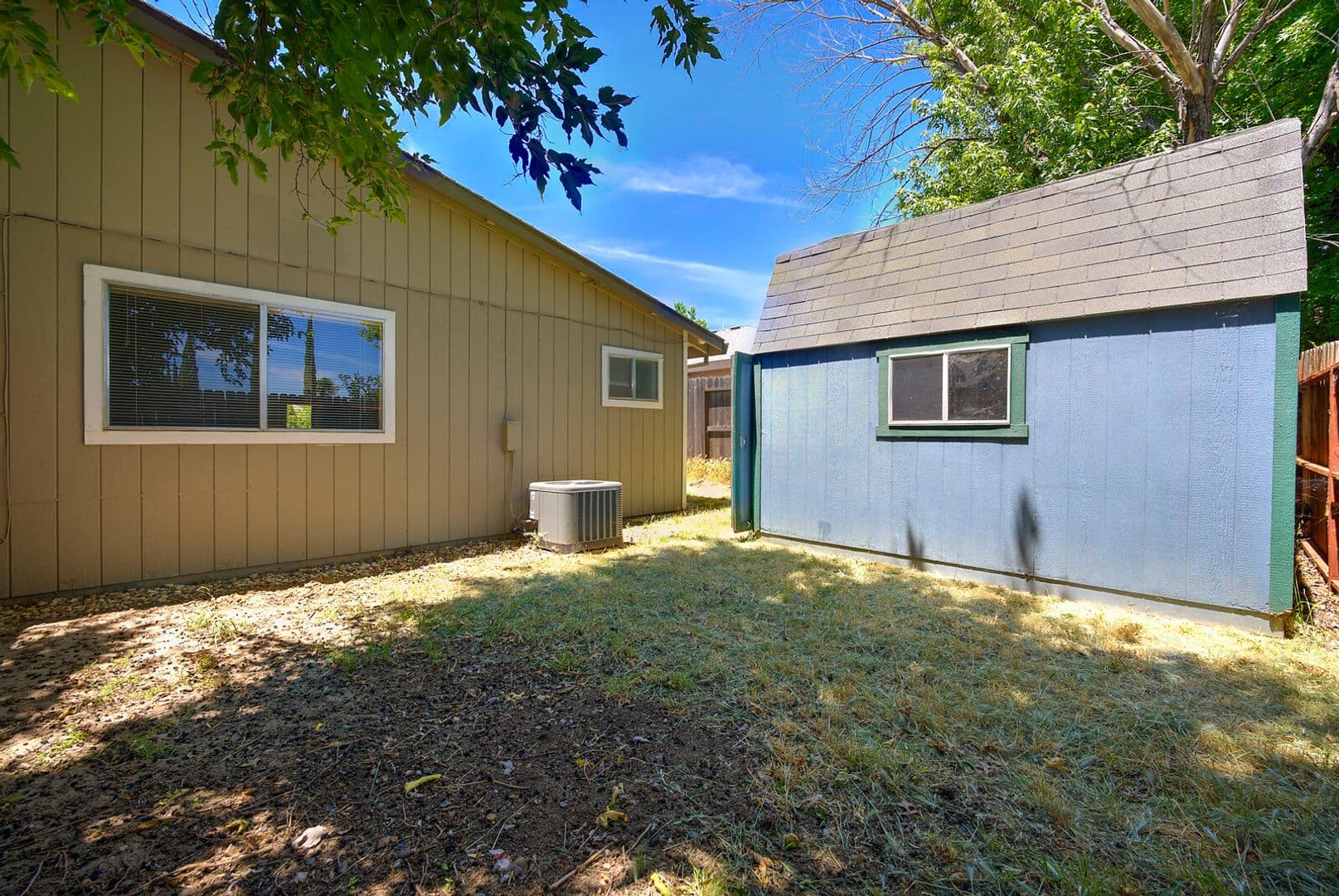 Sacramento Multiplex: 6852 / 6854 Concert Way
