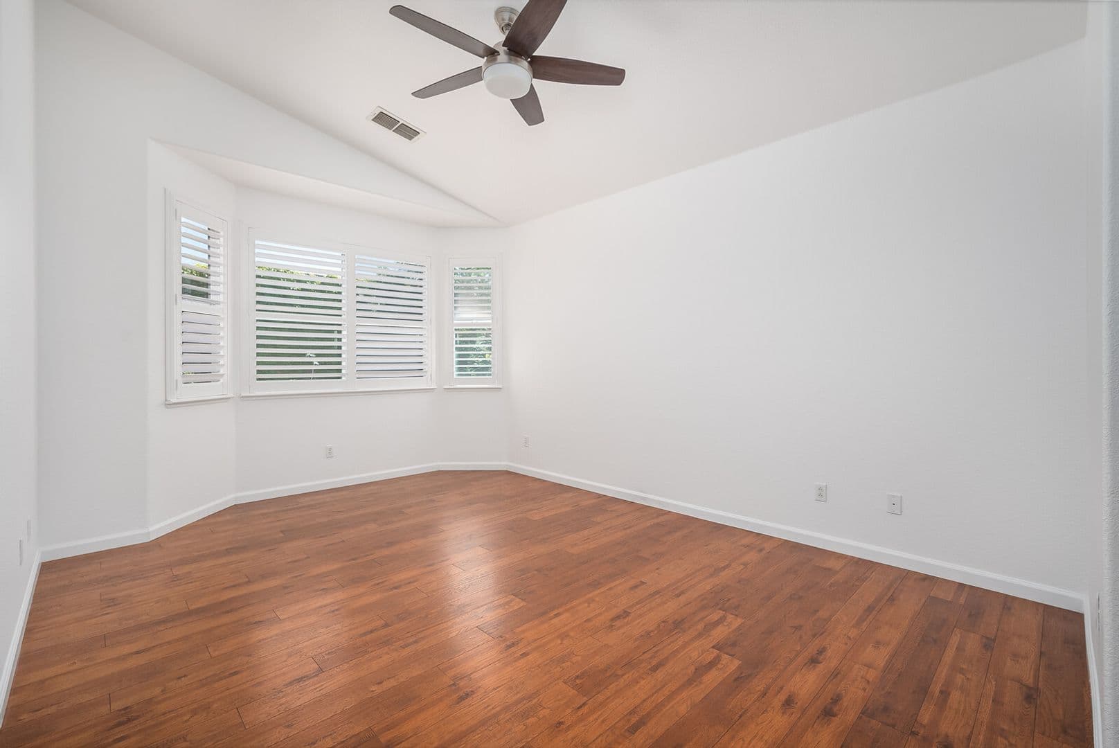 Folsom House: 2066 Horseshoe Glen Cir