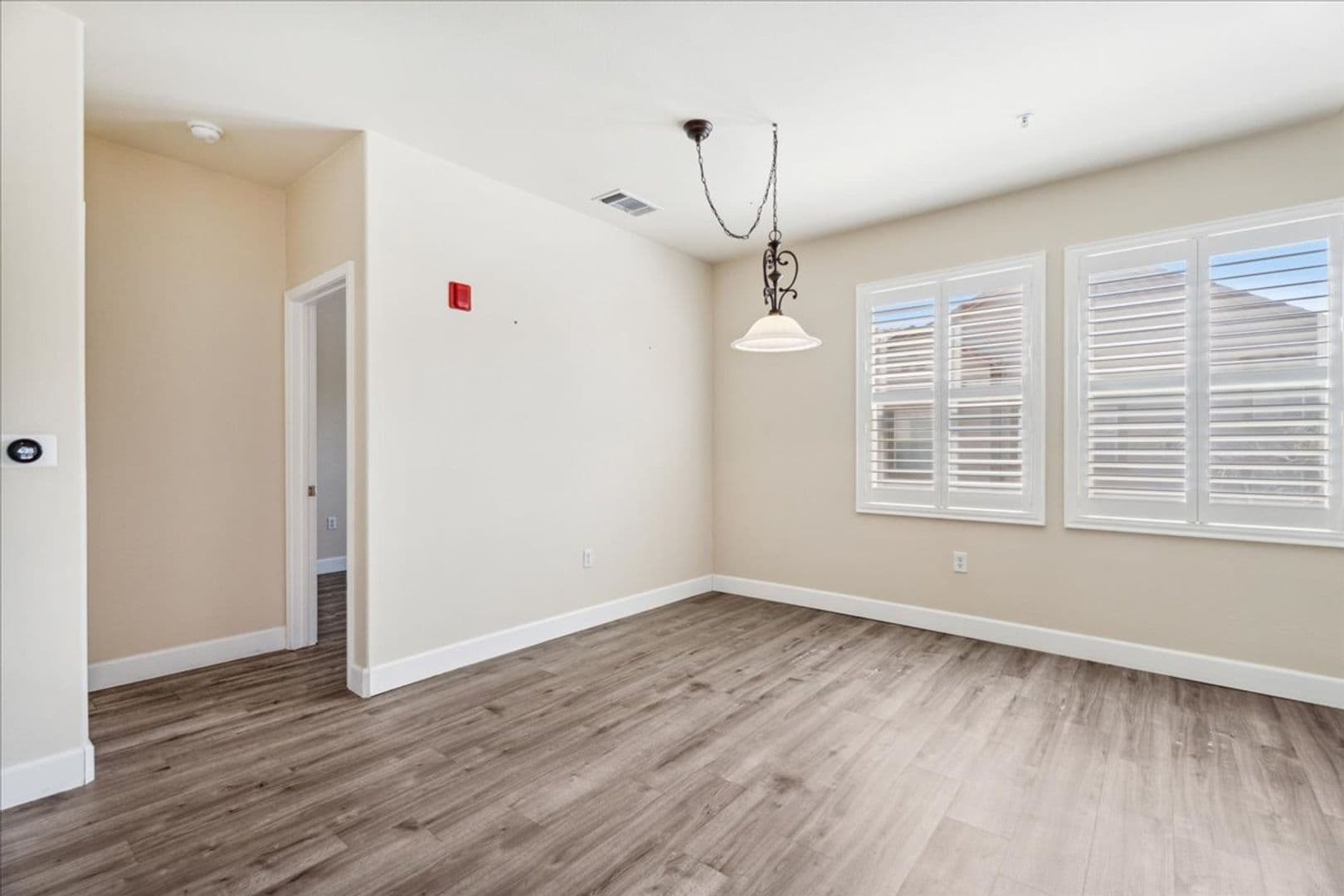 Sacramento House: 5350 Dunlay Dr #713