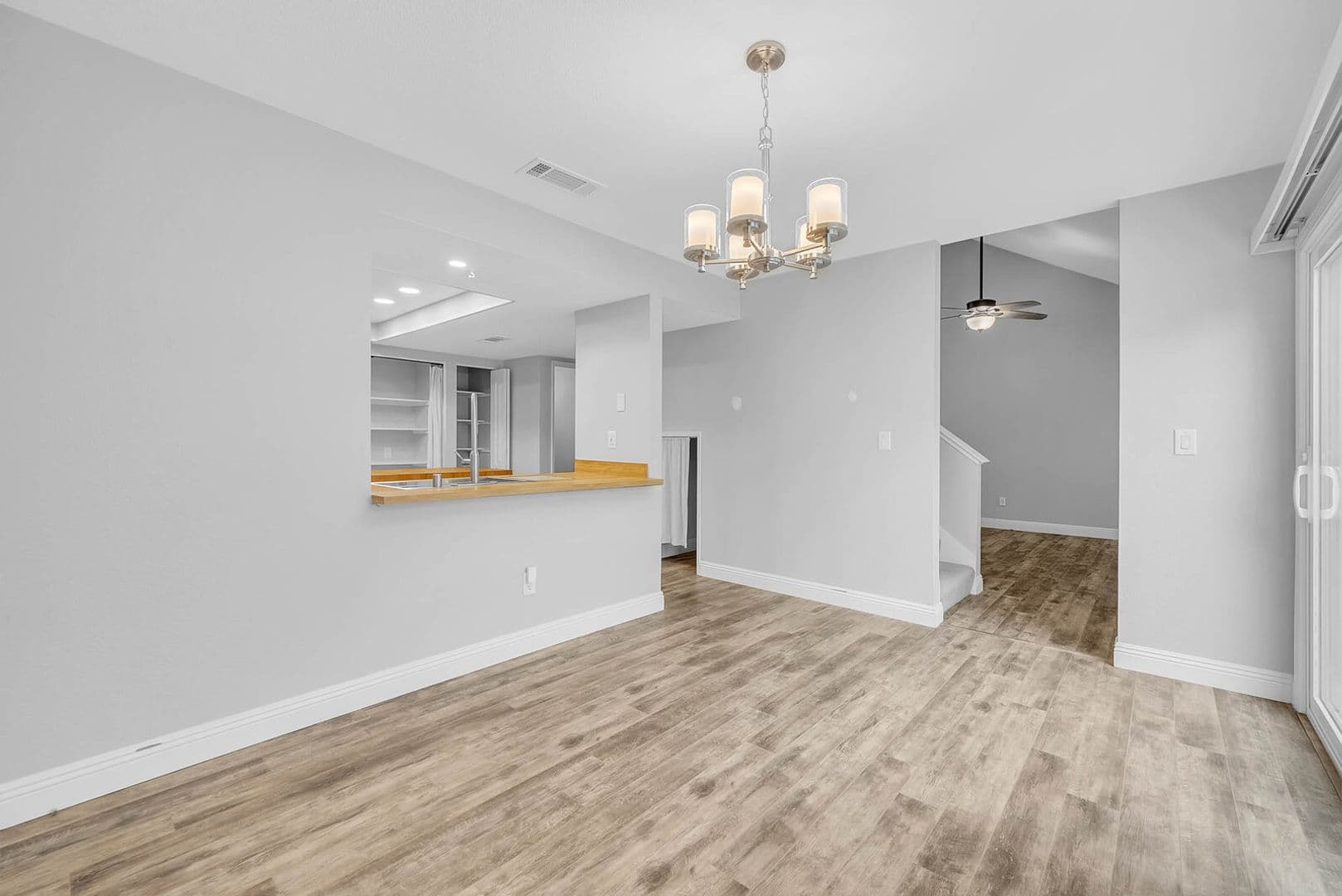 West Sacramento House: 2567 Higgins Rd