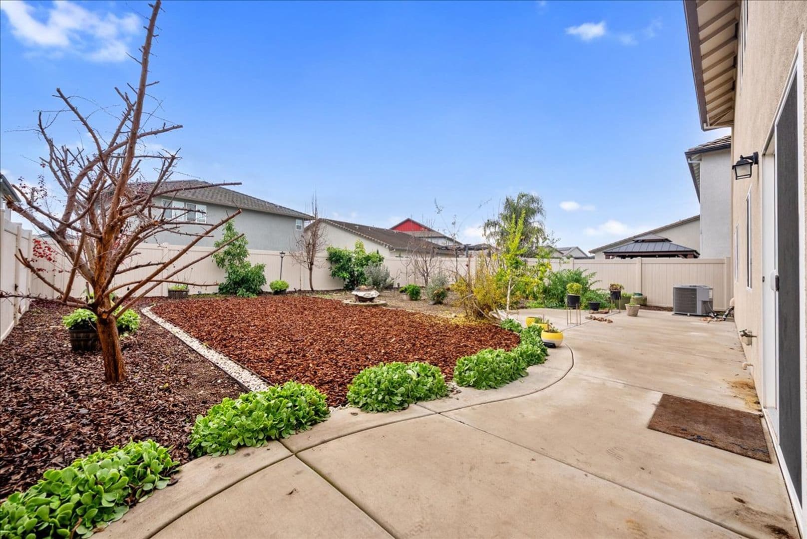 Sacramento House: 3818 Fong Ranch Rd