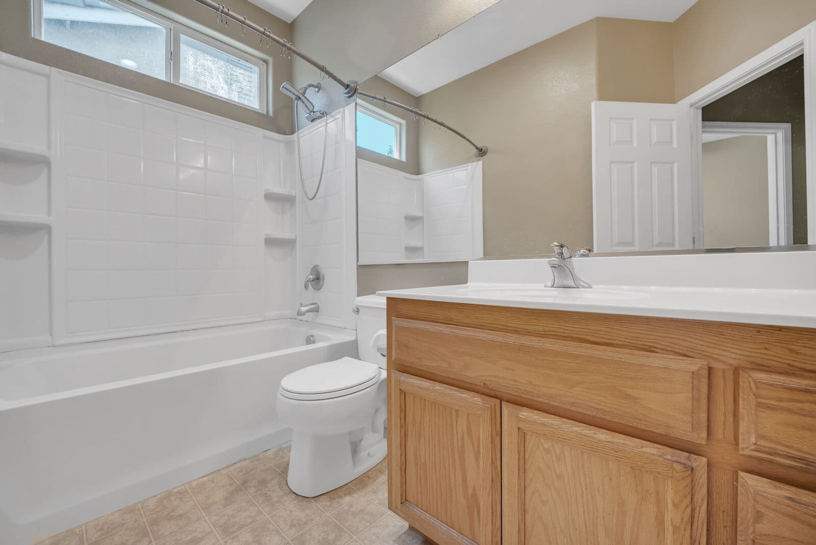 Sacramento House: 2736 San Juan Rd