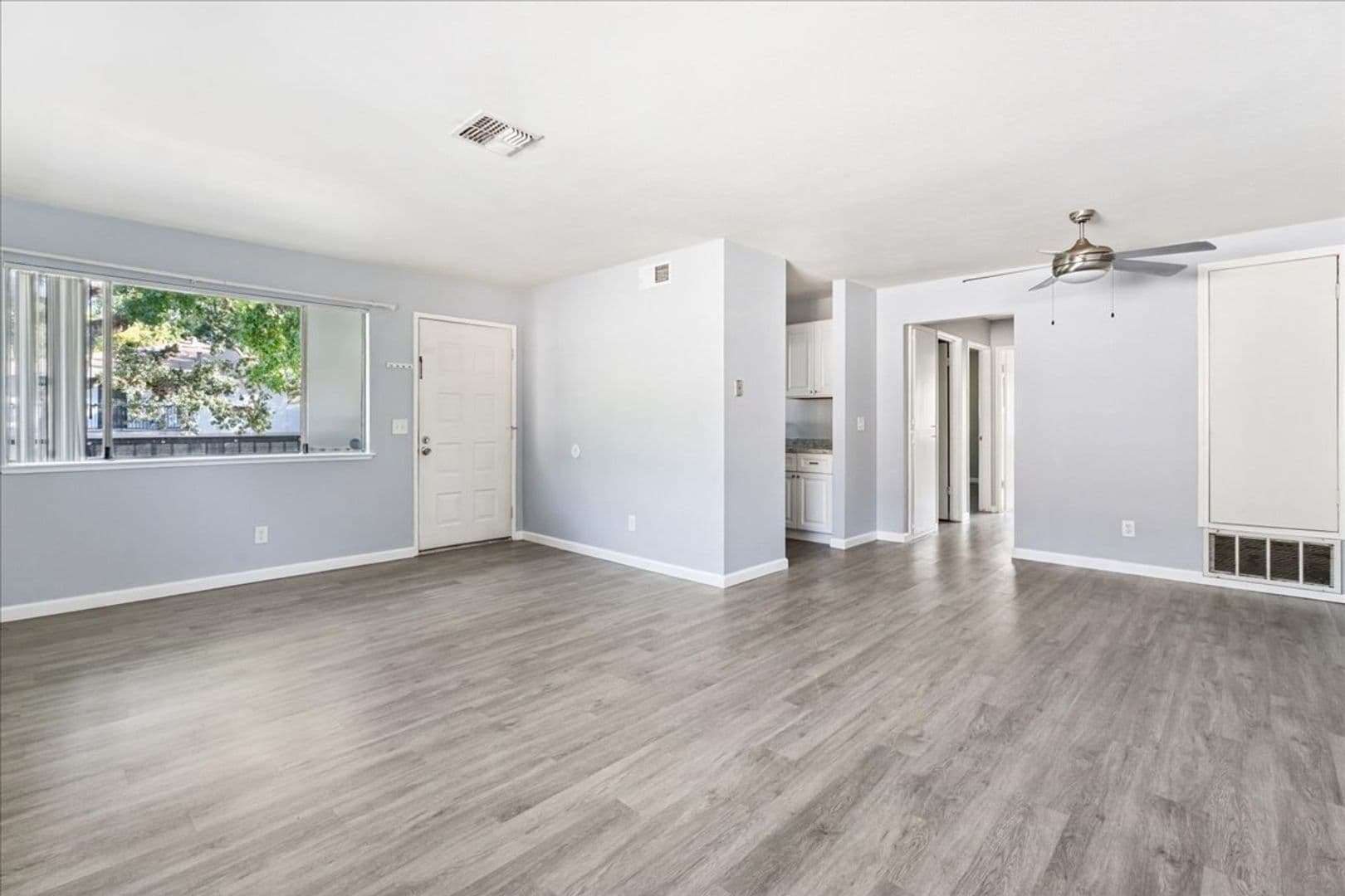 Sacramento House: 4718 Hayford Way #4