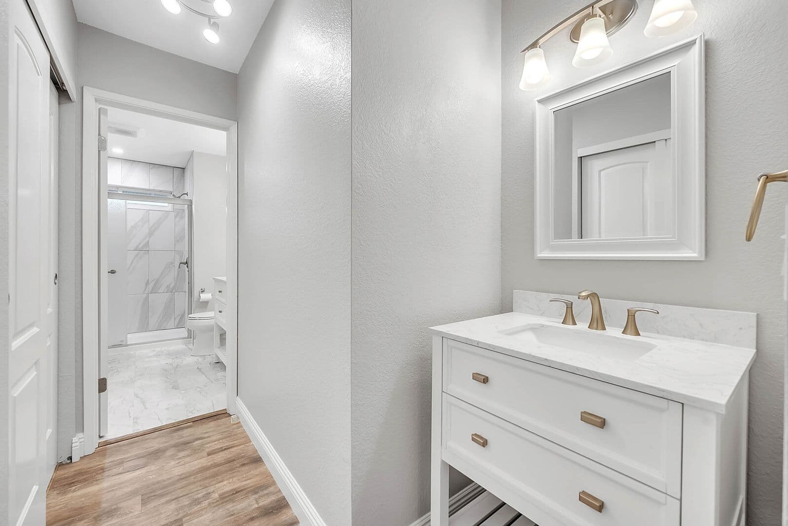 West Sacramento House: 2567 Higgins Rd