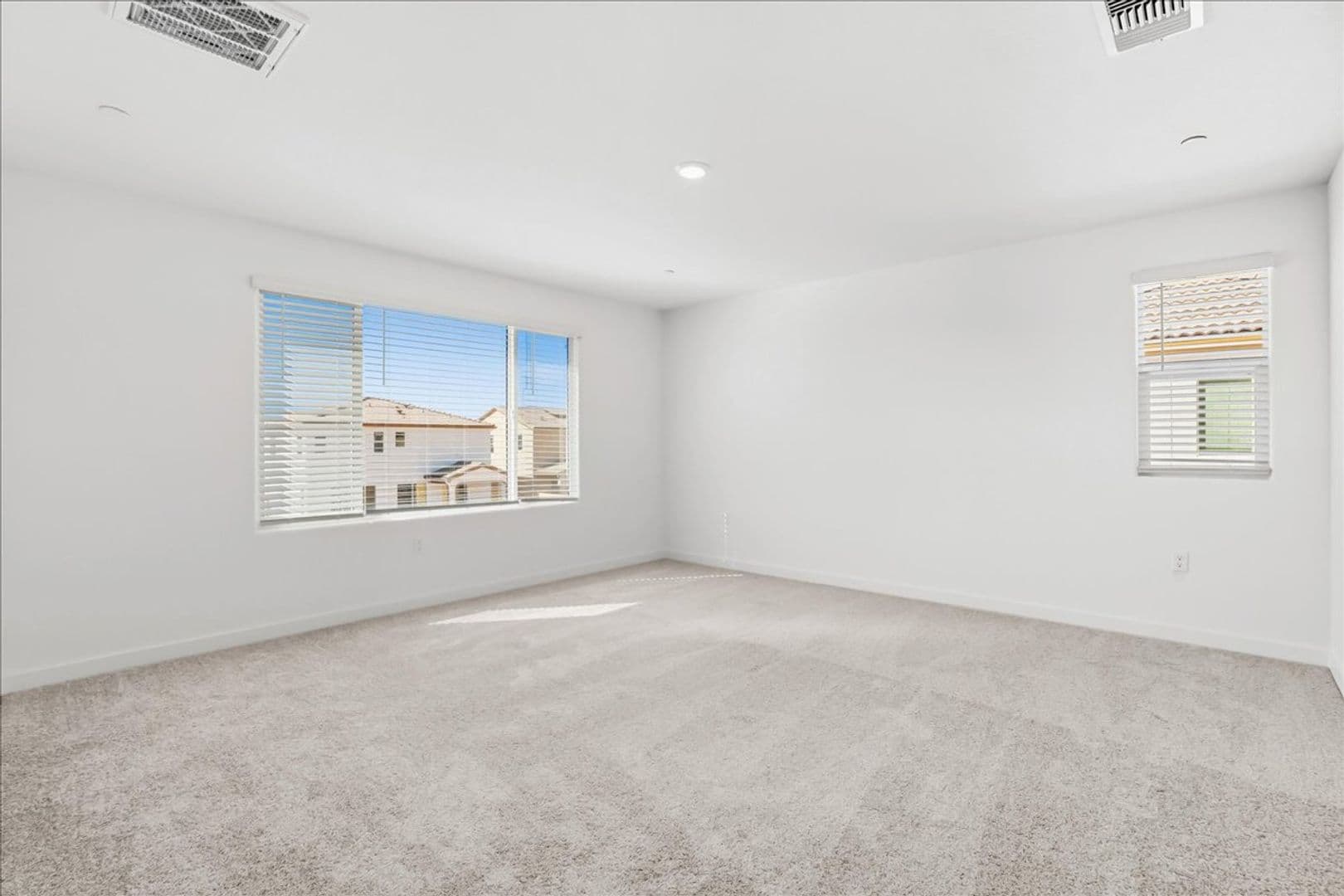 Plumas Lake House: 1052 Lost Creek Ranch Dr